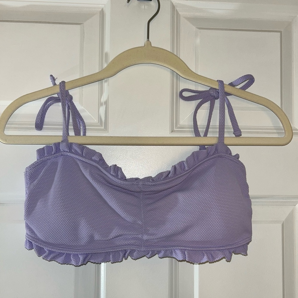 Hollister purple tie bikini top. Size M.
